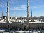 masjid nabawi. medina, saudi arabia.jpg